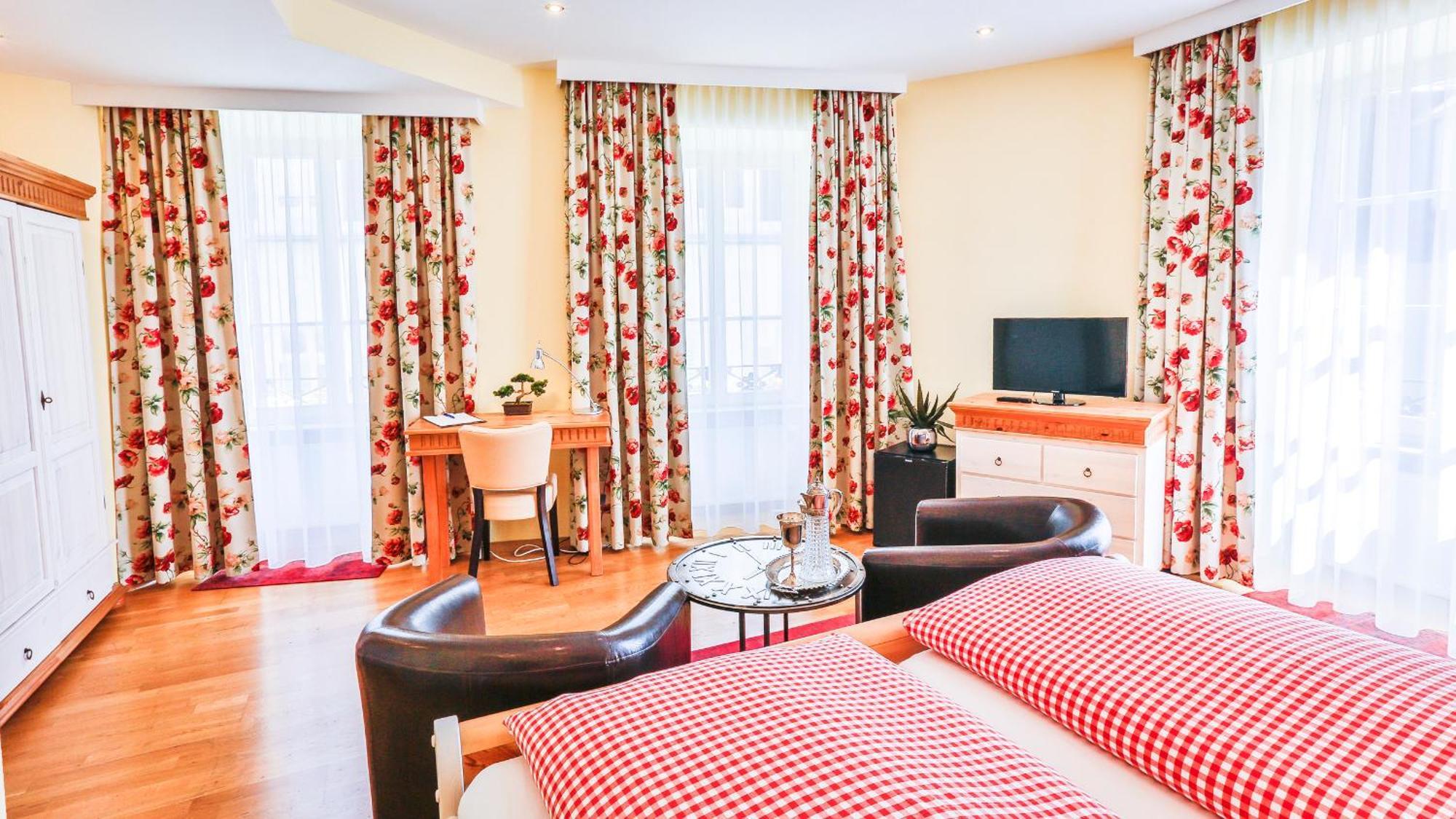 Hotel Zum Goldenen Loewen Baden-Baden Bilik gambar