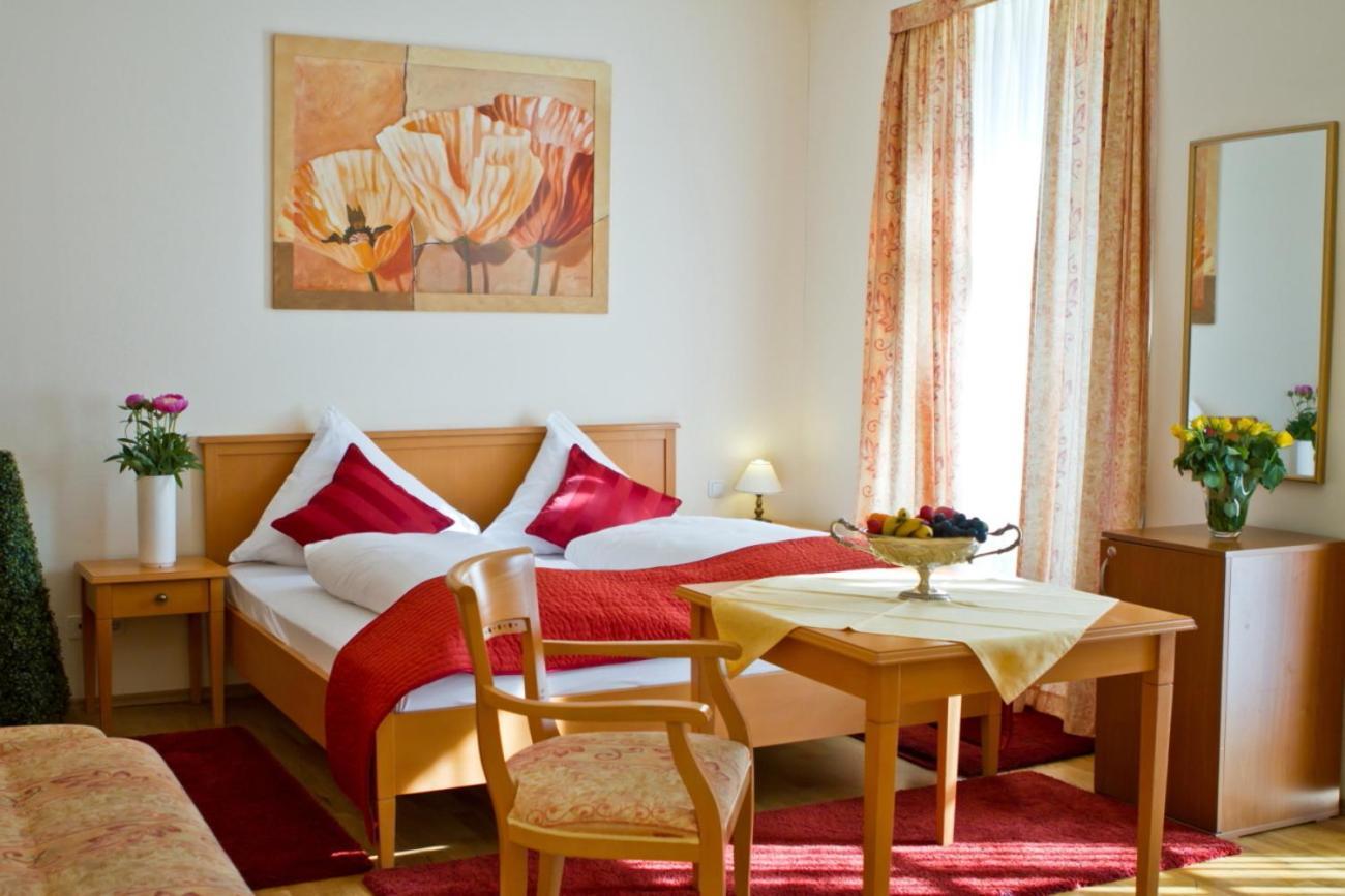 Hotel Zum Goldenen Loewen Baden-Baden Luaran gambar
