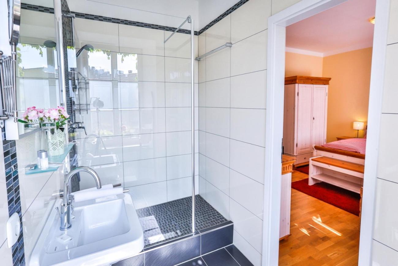 Hotel Zum Goldenen Loewen Baden-Baden Bilik gambar