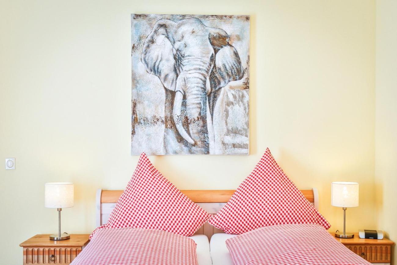 Hotel Zum Goldenen Loewen Baden-Baden Bilik gambar