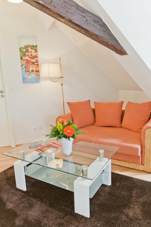 Hotel Zum Goldenen Loewen Baden-Baden Bilik gambar